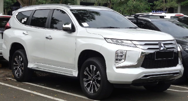 Keuntungan Sewa Mobil Pajero